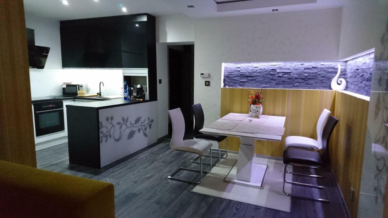 Apartman Sofia Velky Slavkov Ngoại thất bức ảnh